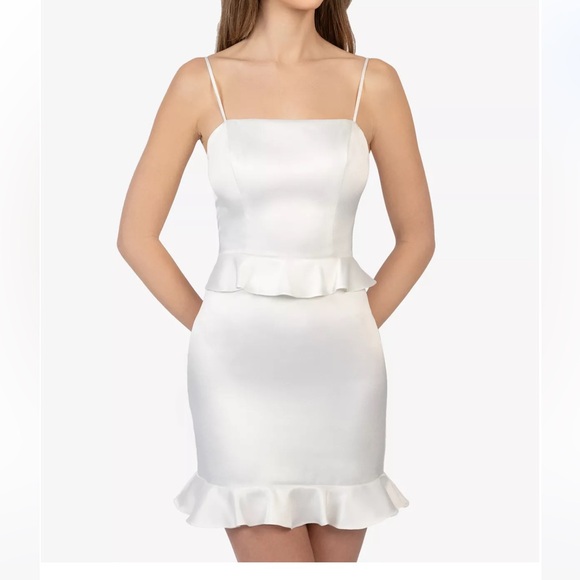 White Bridal dress - Picture 4 of 4